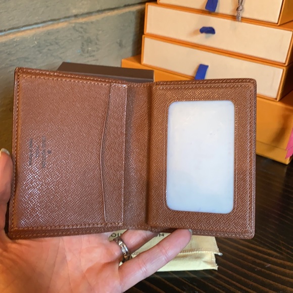 Louis Vuitton Wallet - Picture 8 of 17